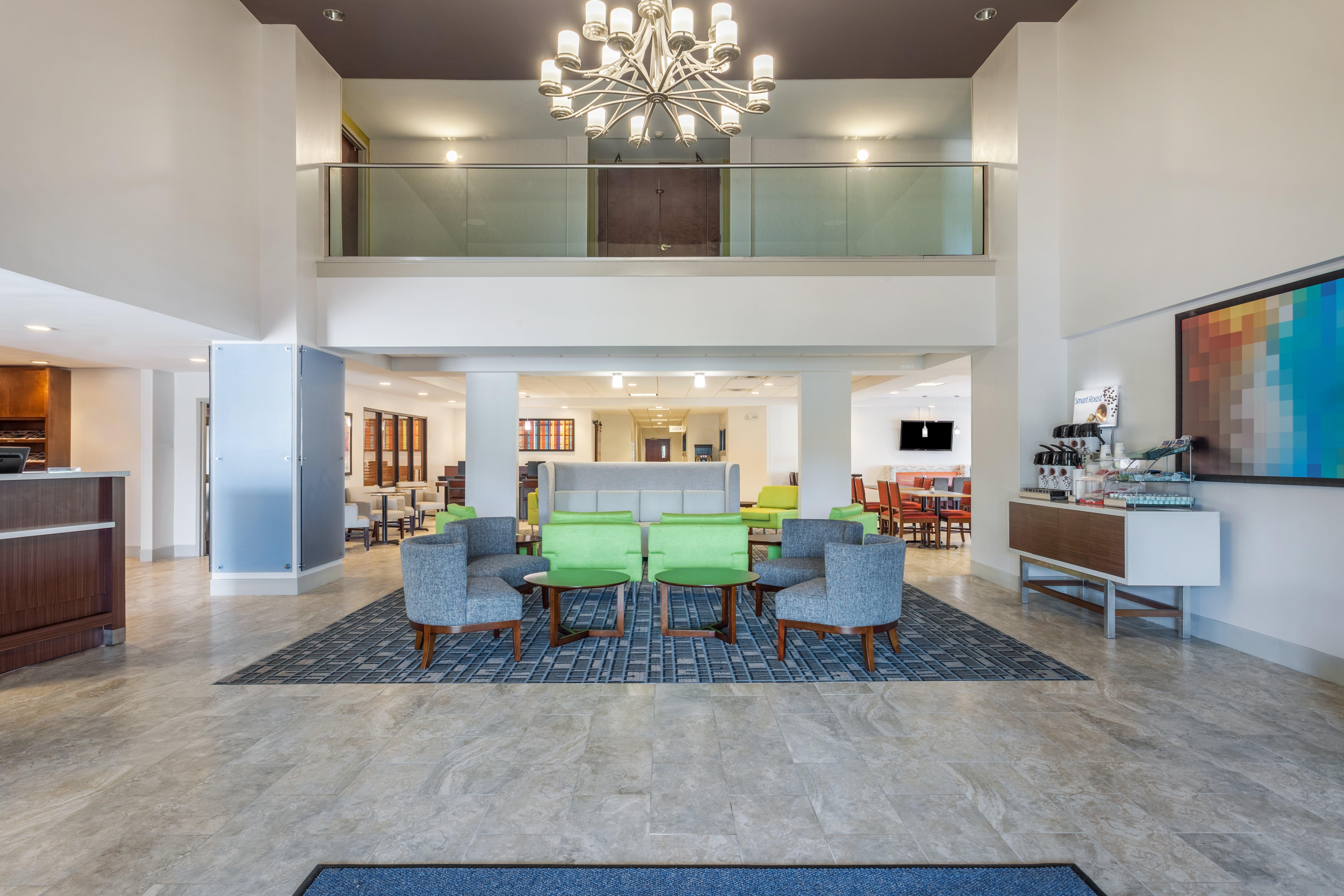 Holiday Inn Express & Suites Augusta West - Ft Gordon Area By Ihg Exterior foto